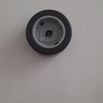 Hot Wheels Setindeki Eksik Teker Parçası Kullanılamaz Hale Getirdi