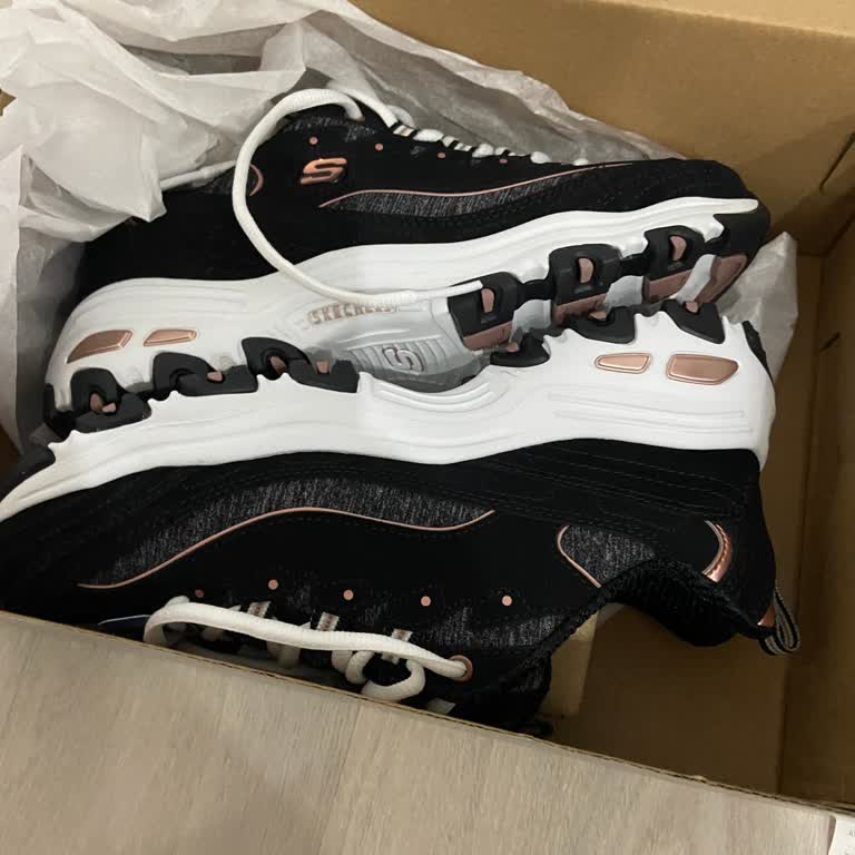 Osmaniye AVM'de Skechers Ayakkabı Değişim Talebinde Kaba Tavır