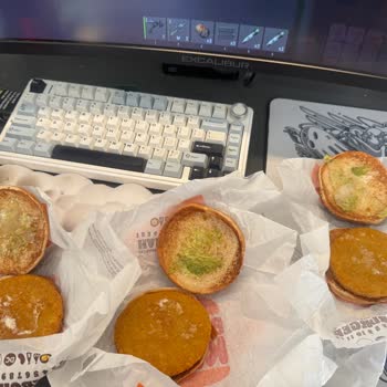 Burger King Konya Sancak Şubesinde Özensiz Marul Sunumu Şikayet Edildi