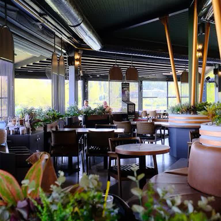 Ses Lounge Eskişehir Masaların Temizliği İyi Değildi
