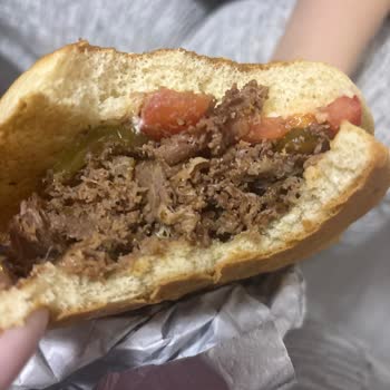 Arbys Kaburga Klasik Menüsü Kalitesiz Et Ve Soğuk Teslimat Şikayeti