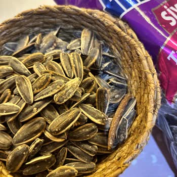 Amigo Ayçekirdeği Paketi İçinde Ağaç Dalına Benzeyen Yabancı Cisim Bulundu