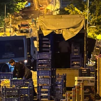 Geç Saatlerde Pazar Kurulması Nedeniyle Gürültü, Trafik Ve Park Sorunları