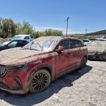 Sel Felaketinde Togg Servisinden Yardım Ve Ücretsiz Çekici Talebi