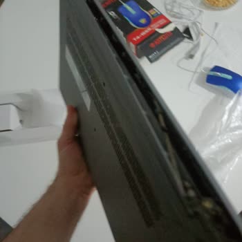 Lenovo Ideapad Hinge Kırılması Garanti Kapsamında Ücretsiz Onarım Talebi