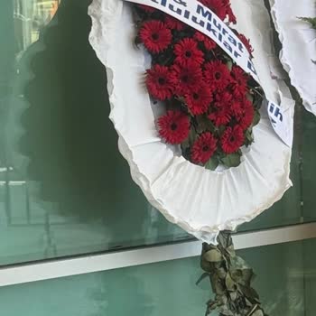 Çiçek Sepeti Nikah Çelengi Geç Teslim Edildi Ve Kalitesiz, İade Talebinde Bulunuluyor