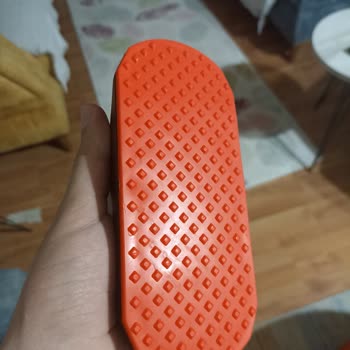 Görsellerdeki Barfiks Çubuğu Gerçekten Farklı: Yanıltıcı Ped Ve Kilit Mekanizması