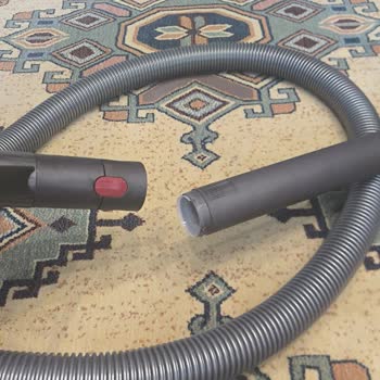 Dyson Süpürge Bağlantısının Yapıştırma Hatası Ve Garanti Dışı Tutumu