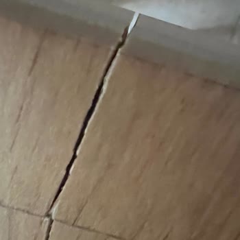 İstanbul IKEA’da Yanıltıcı Etiketli Hasarlı Ürün Ve Çözüm Sunulmaması