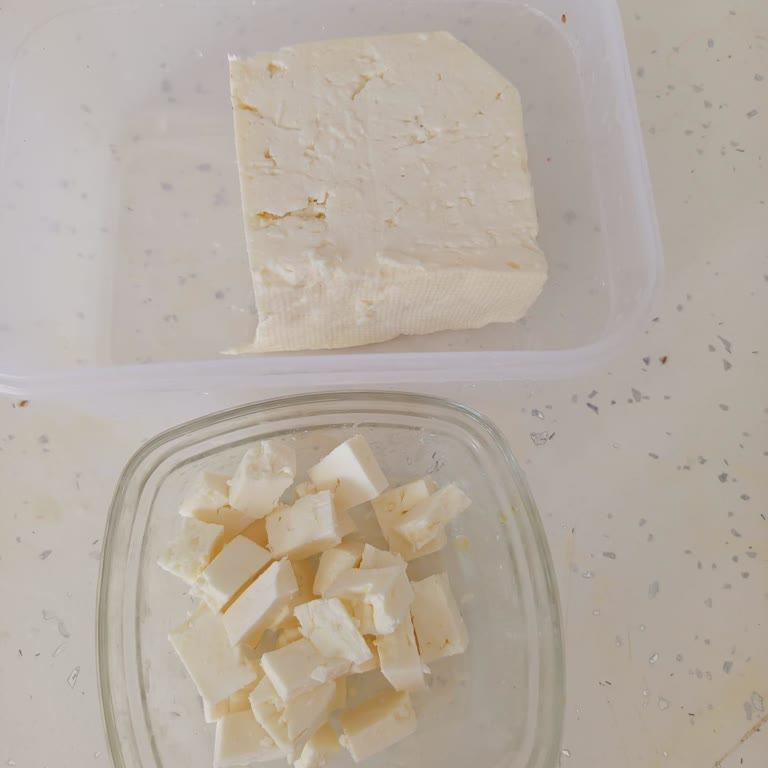 Yanıltıcı Feta Peyniri Tanıtımı, Sert Ve Mayhoş, İade Talebi