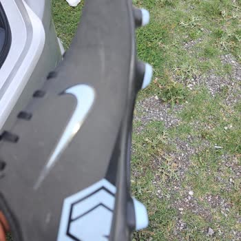 Nike Kramponum Kısa Sürede Kırıldı, Değişim Talebi