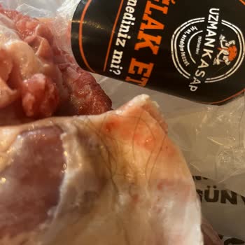 Migros Beylikdüzü’de Satın Alınan Oğlak Etinde Yoğun Tüy Ve Kıl Bulunması