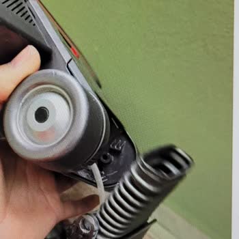 Dyson Süpürge Başlığı Kendiliğinden Ayrılıyor, Garanti Kapsamında Ücretsiz Değişim Talebi