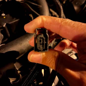 Renault Bayram Sonrası Servis Randevusu Sürekli Erteleniyor Ve Müşteri Temsilcisi Yardımcı Olmuyor