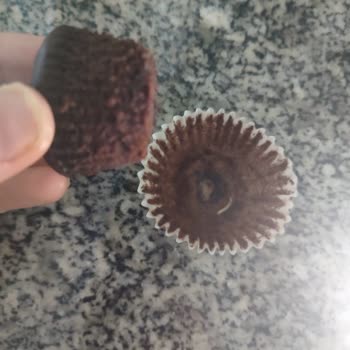 Eti Browni Gold Mini İçinde Kurt: Hijyen İhlali