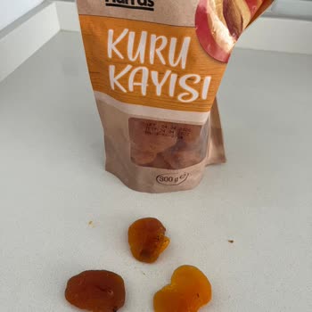 Kuru Kayısı Paketinde Böcek Tespit Edildi Ve Sağlık Endişesi