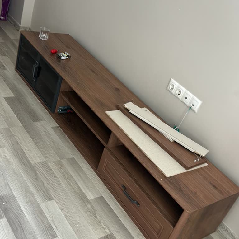 Doğtaş Çiğli Şubesinde Teslimat Gecikmesi, Eksik Ve Kırık Mobilyalar