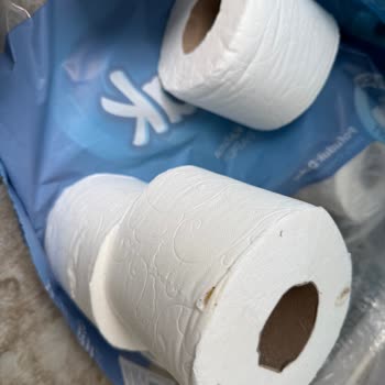 Selpak Kağıt Ürünlerinde Kurtlanma Sorunu Ve İade Talebi