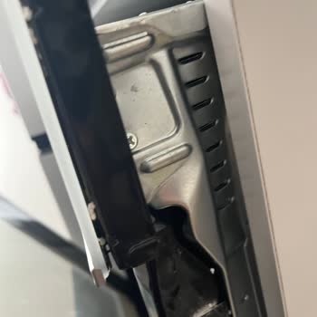 Kargo Ve Servis Tarafından Teslim Edilen Hasarlı Beko Fırın İçin Ücretsiz Değişim Talebi