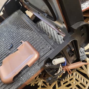 Garanti İhlali: Kırık Karaca Tost Makinesi Kalitesiz Plakalarla Geri Döndü