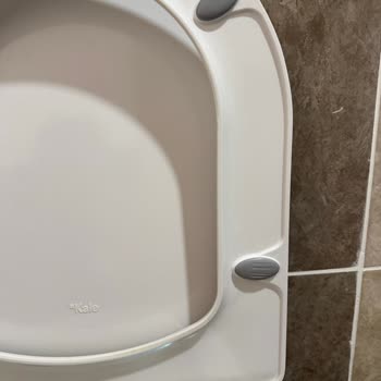 Kale İdea Klozet Kapakları Kısa Sürede Kırıldı, Ücretsiz Değişim İstiyorum