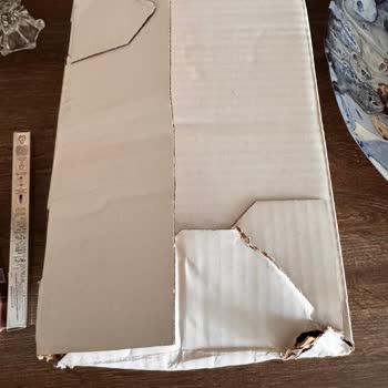 Hasarlı Kargo Ve Güvenlik Şeridi Olmadan Gelen Lancome Ürünleri