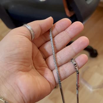 Çelik Kolyenin Hızlı Kararması Ve Cilt İrritasyonu Nedeniyle Ücret İadesi Talebi