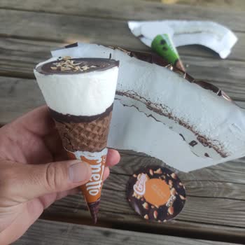 Algida Cornetto Disk’te İnce Disk Ve Yanıltıcı Ambalaj