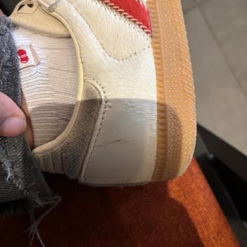 Beymen.com'dan Aldığım Adidas Deri Sneaker Deforme Oldu Ve İade Talebi