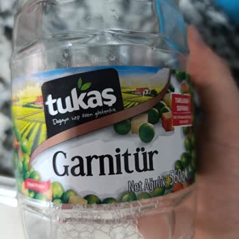 BİM Şubesinde Tukaş Garnitür Ürününün İçinde Garip Cisim Ve Acımsı Tat: Hijyen Ve Sağlık Endişesi