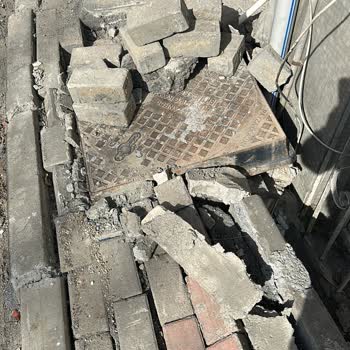 Kaldırım Taşları Evime Yağmur Suyu Girmesine Sebep Oluyor