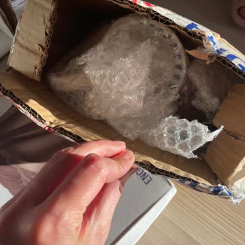 Özensiz Paketleme Nedeniyle Kırık Ürünler Ve Zor İade Şartları