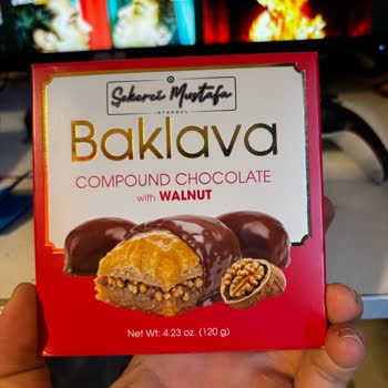 Şekerci Mustafa Cevizli Baklavalı Çikolatada Küf Ve Hijyen Sorunu
