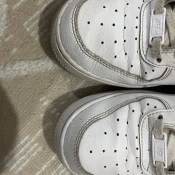 Nike Air Force 1 ’07 Ayakkabısında Üretim Hatası Ve Garanti Reddi