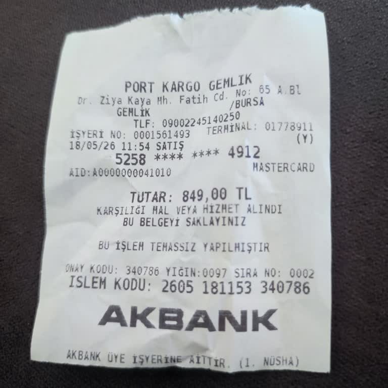 Premiumsoutlet.com Hem Gönderilen Yanlış ve Kalitesiz Ürünler Hem De Hiçbir İletişim Olmaması