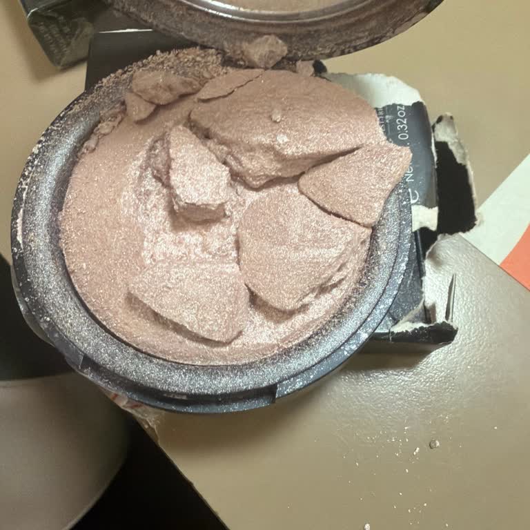 Kırık Highlighter Ve Değişim Reddi: İade Talebi