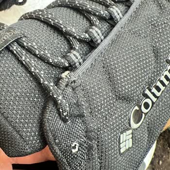 Columbia Kısa Botta Garanti Reddi Ve Açıklama Yoksunluğu