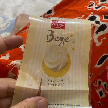 Bompi Gıda Bezede Belirgin Şekilde Deterjan Tadı Olduğunu Fark Ettik