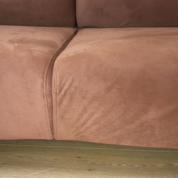 Üretim Hatası Nedeniyle Koltuk Takımının Değişimini İstiyorum