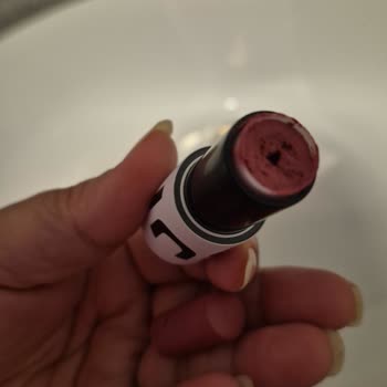 İno Kozmetik Stick Allıkları Kırık Çıktı, Değişim İstiyorum