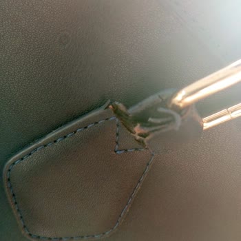 Sapları Kısa Sürede Kırılan Nine West Çantada Garanti Reddi Ve Değişim İsteği