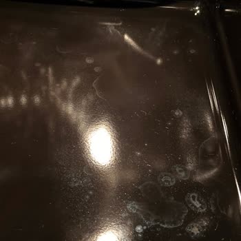 Porçöz Fırın Temizleyici Kullanımına Rağmen Fırında Oluşan Ağır Hasar