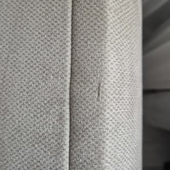 Enza Home’da Üçlü Koltukta Başlık Ve Sırt Defoları Altı Ay Boyunca Çözülmedi