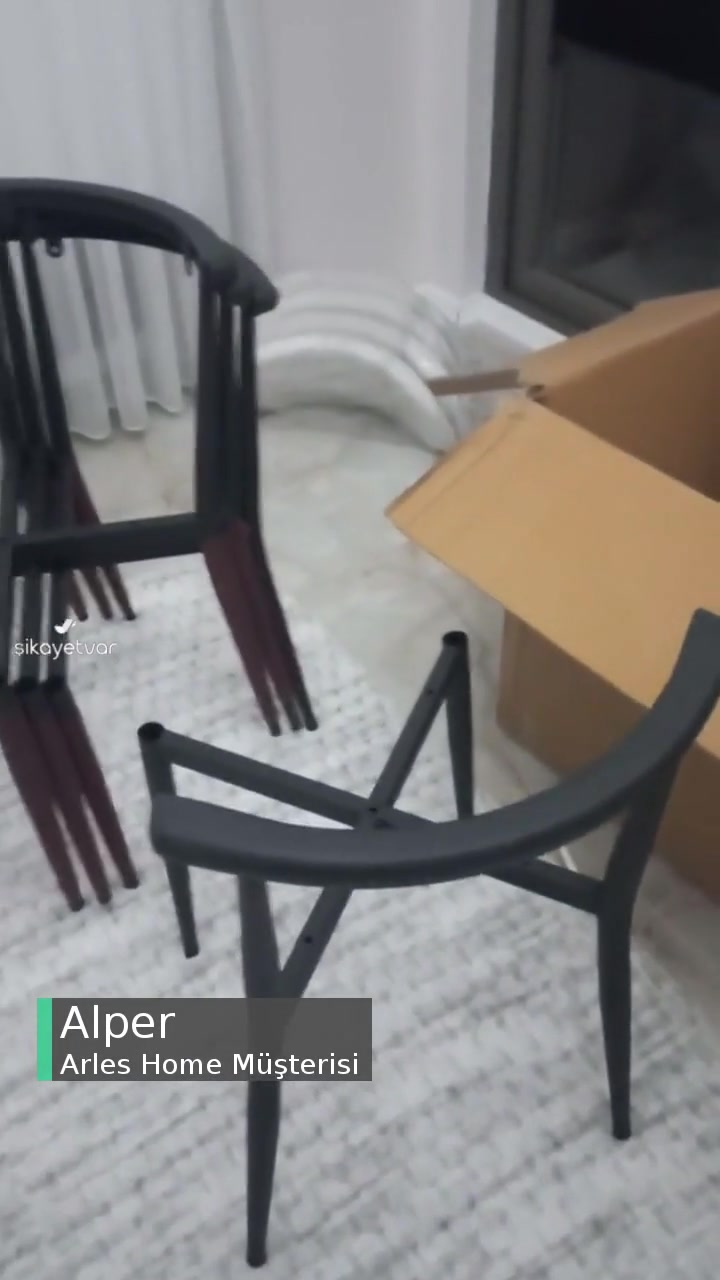 Arles Home 4 Kişilik Yemek Masası Hüsranı! videonun kapak resmi