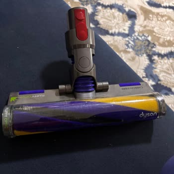 Dyson V15 Süpürge Sürekli Filtre Hatası Ve Çatlayan Parçalarla Kullanılamaz