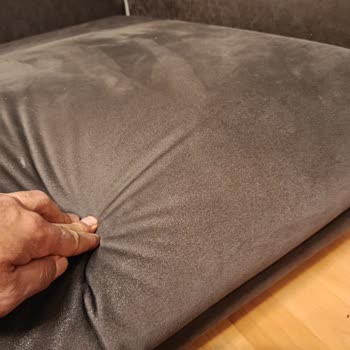 Nizamlar Mağazasındaki Koltuk Takımının Hızlı Deforme Olması Ve Servis Cevapsızlığı