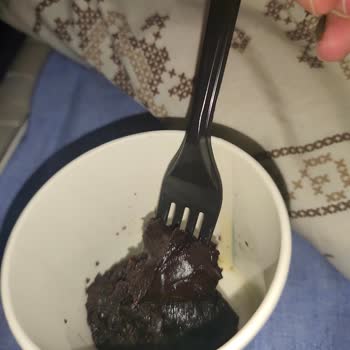 Ağrı’daki Burger King Şubesinde Çiğ Sufle Ve Düşük Hizmet Kalitesi