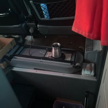 Uzun Yolculukta Çalışmayan USB Girişleri Ve Personelin Görmezden Gelmesi