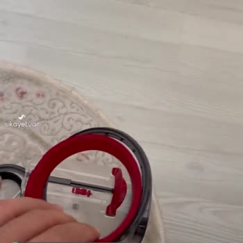 Dyson Toz Haznesi Plastik Aksam Sorunu