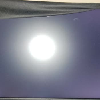 Monitör Işık Sızması Sorunu Ve İade Talebi
